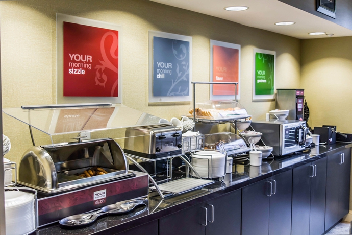 Imagen del bar/restaurante del Hotel Comfort Suites Palm Bay - Melbourne. Foto 7