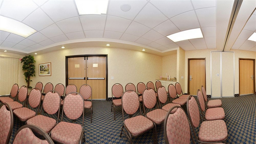 Imagen de los interiores del Hotel Comfort Suites Palm Desert I-10. Foto 12