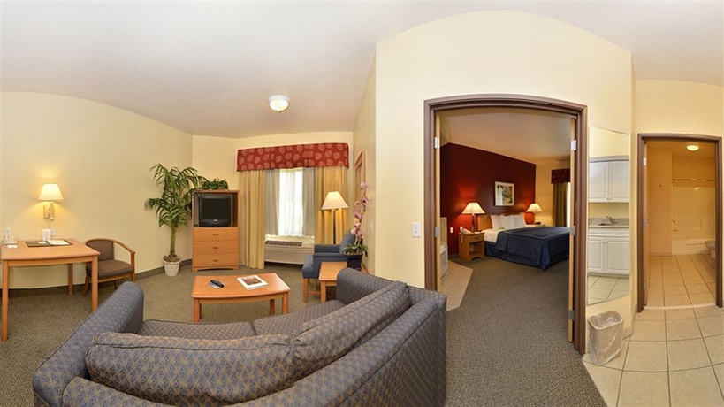 Imagen de los interiores del Hotel Comfort Suites Palm Desert I-10. Foto 14