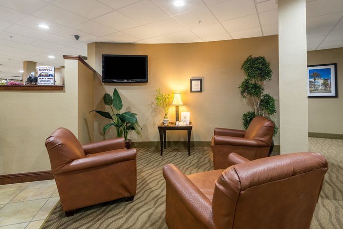 Imagen de los interiores del Hotel Comfort Suites Panama City Beach. Foto 17