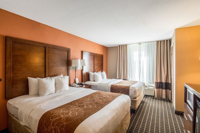 Imagen de la habitación del Hotel Comfort Suites Panama City Beach. Foto 10