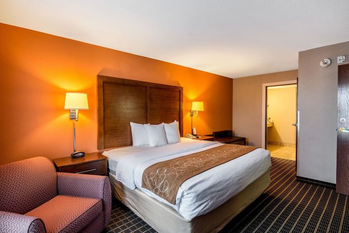 Imagen de la habitación del Hotel Comfort Suites Panama City Beach. Foto 12