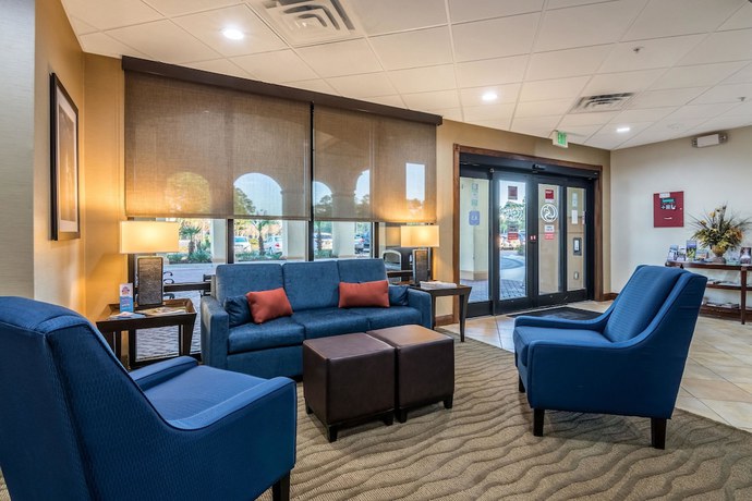 Imagen de los interiores del Hotel Comfort Suites Panama City Beach. Foto 19