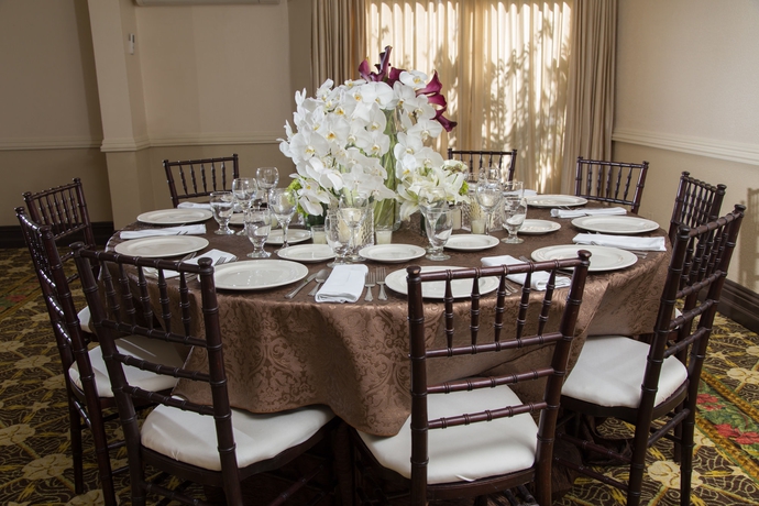 Imagen del bar/restaurante del Hotel Comfort Suites Paradise Island. Foto 3