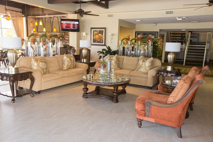 Imagen de los interiores del Hotel Comfort Suites Paradise Island. Foto 13