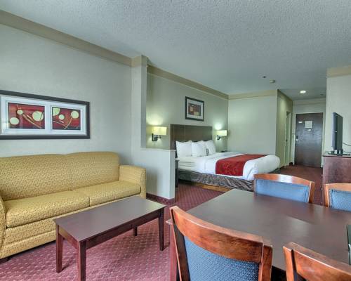 Imagen de la habitación del Hotel Comfort Suites Parkersburg South. Foto 3