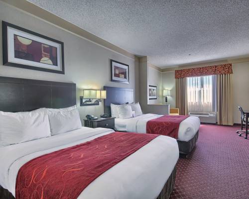 Imagen general del Hotel Comfort Suites Parkersburg South. Foto 1