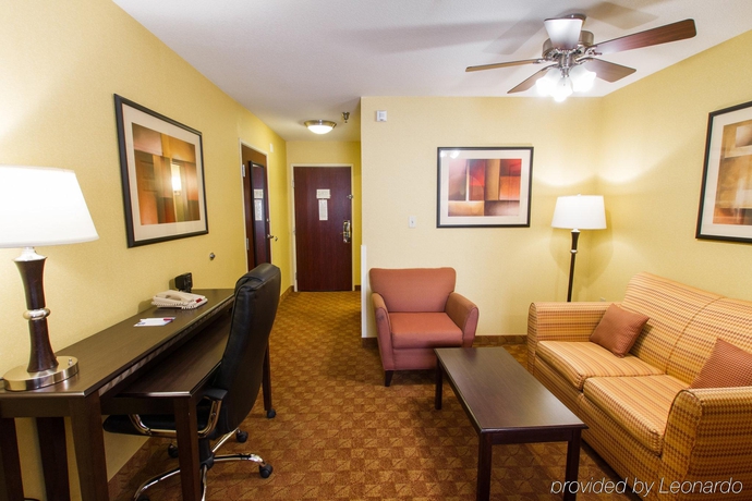 Imagen general del Hotel Comfort Suites Phoenix Airport. Foto 10