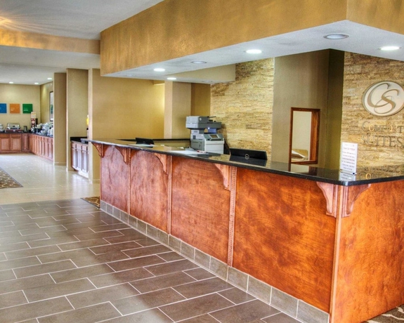 Imagen de los interiores del Hotel Comfort Suites Plymouth. Foto 16