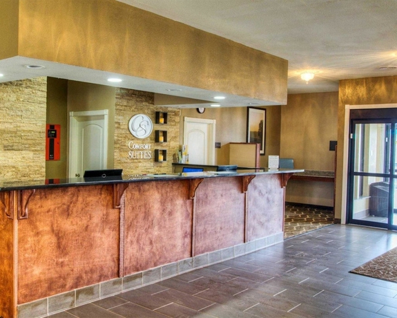 Imagen de los interiores del Hotel Comfort Suites Plymouth. Foto 18