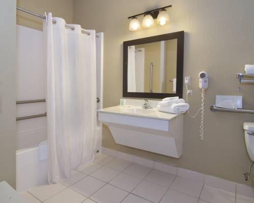 Imagen de la habitación del Hotel Comfort Suites, Ramsey. Foto 5