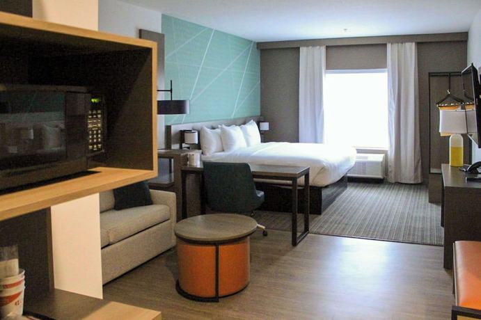 Imagen de la habitación del Hotel Comfort Suites, Richmond. Foto 7