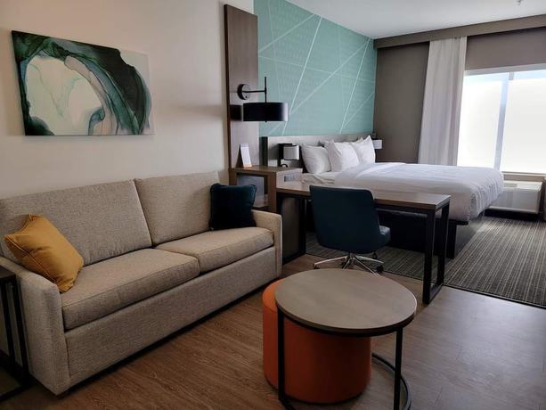Imagen de la habitación del Hotel Comfort Suites, Richmond. Foto 13