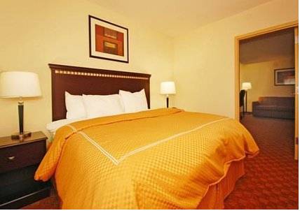 Imagen de la habitación del Hotel Comfort Suites Salem. Foto 2