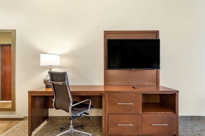 Imagen de la habitación del Hotel Comfort Suites San Antonio Ft. Sam Houston/sammc Area. Foto 3