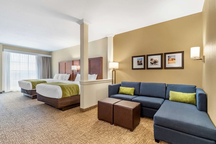 Imagen de la habitación del Hotel Comfort Suites San Antonio Ft. Sam Houston/sammc Area. Foto 12