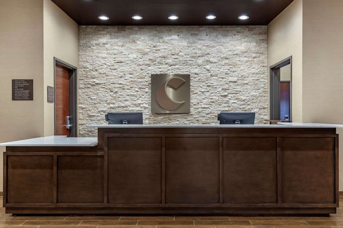 Imagen de los interiores del Hotel Comfort Suites San Antonio Ft. Sam Houston/sammc Area. Foto 20