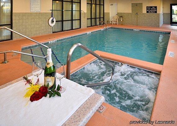 Imagen general del Hotel Comfort Suites Savannah Gateway I-95. Foto 1
