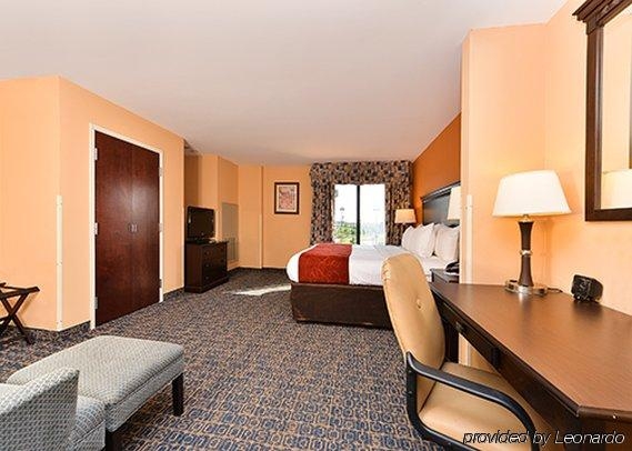 Imagen general del Hotel Comfort Suites Savannah Gateway I-95. Foto 2