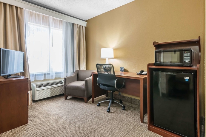 Imagen de la habitación del Hotel Comfort Suites Sawgrass. Foto 12