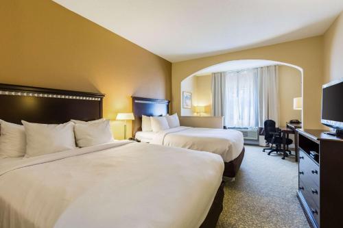 Imagen general del Hotel Comfort Suites Shenandoah-the Woodlands. Foto 2