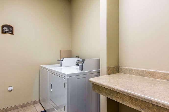 Imagen de los interiores del Hotel Comfort Suites Smyrna. Foto 18