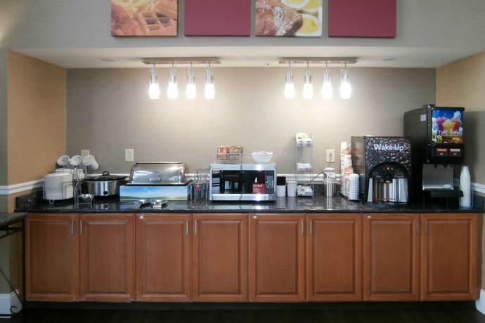 Imagen del bar/restaurante del Hotel Comfort Suites Smyrna. Foto 3