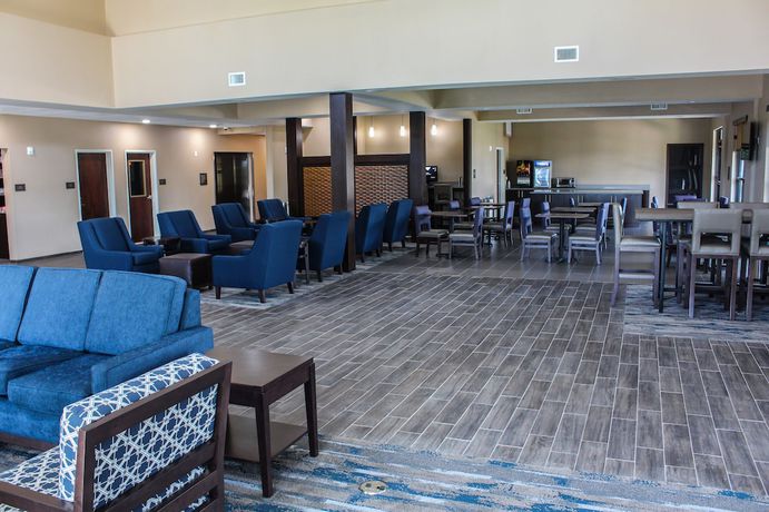 Imagen de los interiores del Hotel Comfort Suites - South Austin. Foto 17