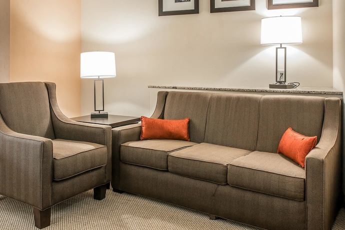Imagen de la habitación del Hotel Comfort Suites South Bend. Foto 2