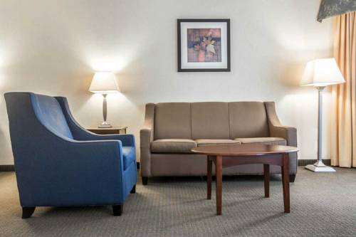 Imagen de la habitación del Hotel Comfort Suites South Burlington. Foto 9