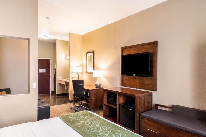 Imagen de la habitación del Hotel Comfort Suites South. Foto 8