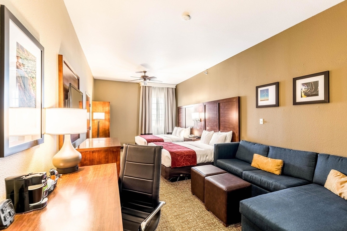 Imagen de la habitación del Hotel Comfort Suites South. Foto 13