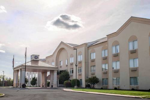 Imagen general del Hotel Comfort Suites South. Foto 1