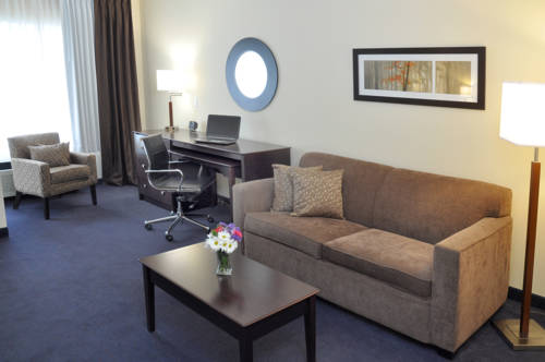 Imagen de la habitación del Hotel Comfort Suites South, Fort Wayne. Foto 2