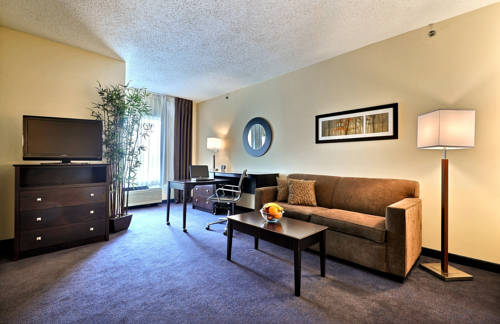 Imagen de la habitación del Hotel Comfort Suites South, Fort Wayne. Foto 3