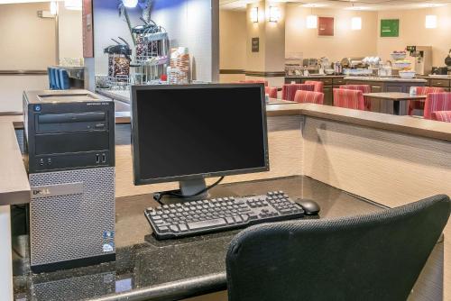 Imagen general del Hotel Comfort Suites Springfield. Foto 4