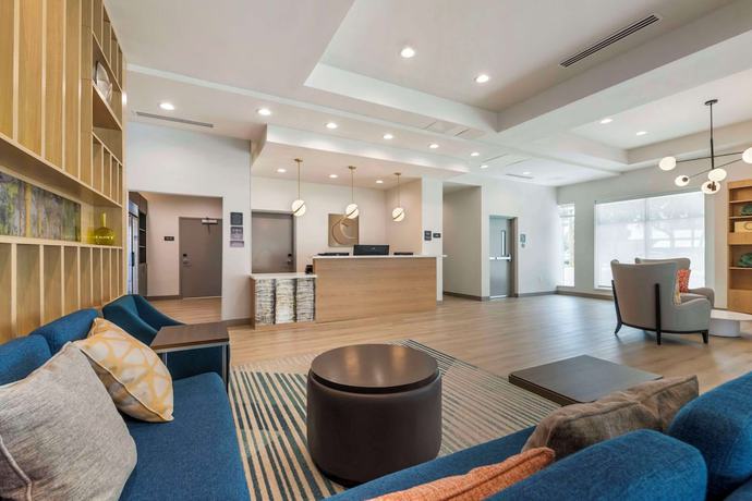 Imagen de los interiores del Hotel Comfort Suites St. Augustine Historic District Area. Foto 15