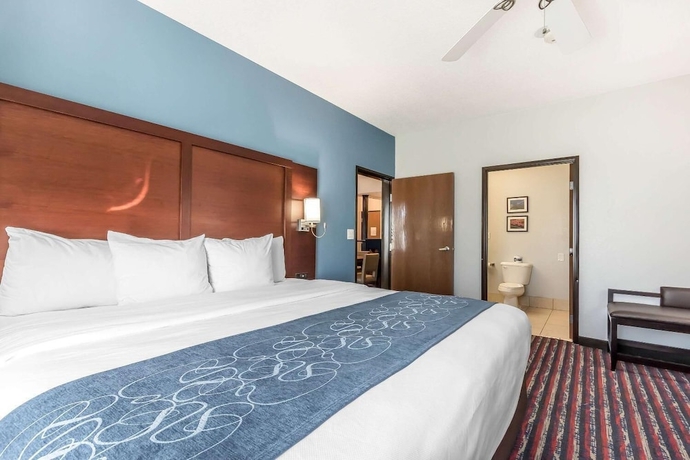 Imagen de la habitación del Hotel Comfort Suites St Charles - St Louis. Foto 2