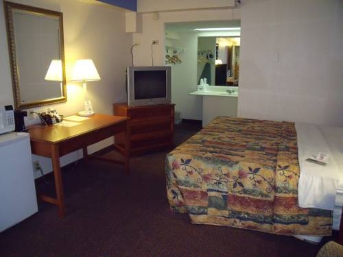 Imagen de la habitación del Hotel Comfort Suites St. Louis - Sunset Hills. Foto 11