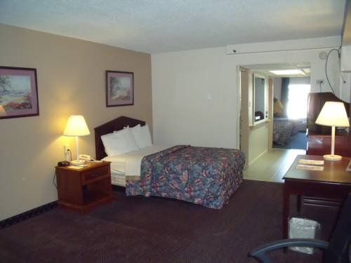 Imagen de la habitación del Hotel Comfort Suites St. Louis - Sunset Hills. Foto 15