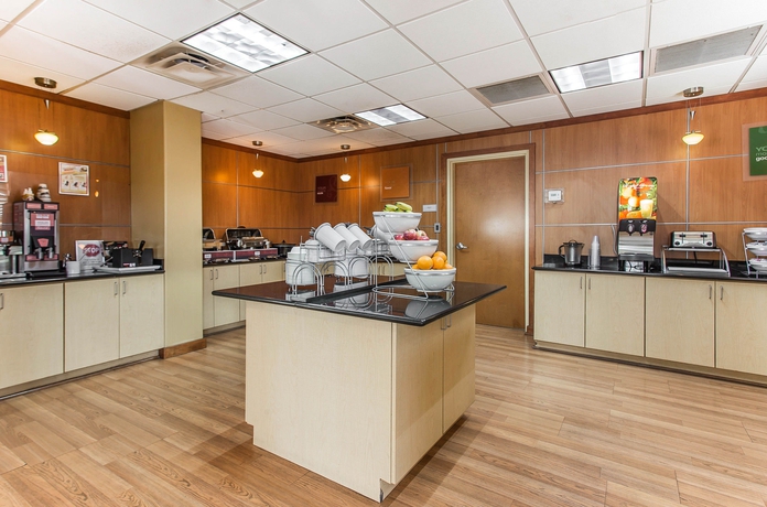 Imagen del bar/restaurante del Hotel Comfort Suites Stockbridge Atlanta South. Foto 5