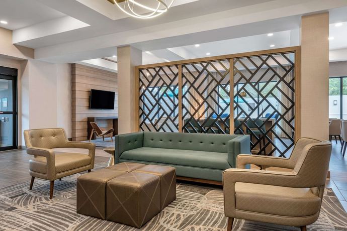 Imagen de los interiores del Hotel Comfort Suites Stuart - Hutchinson Island. Foto 17