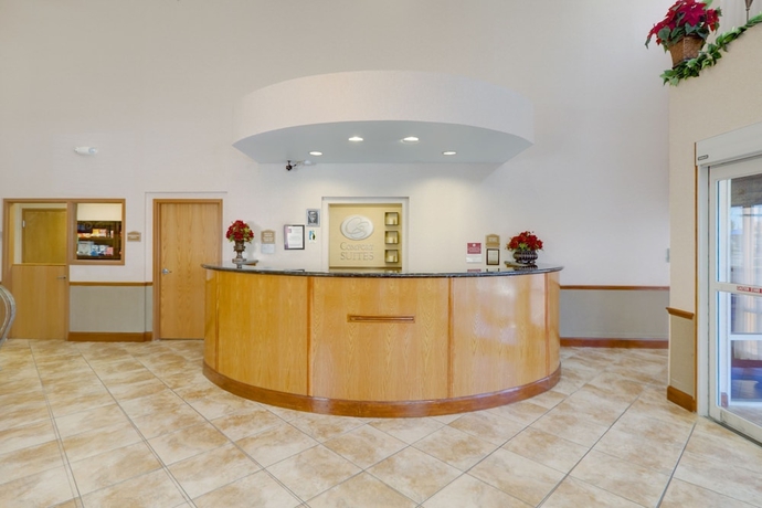 Imagen de los interiores del Hotel Comfort Suites Tampa Airport North. Foto 19