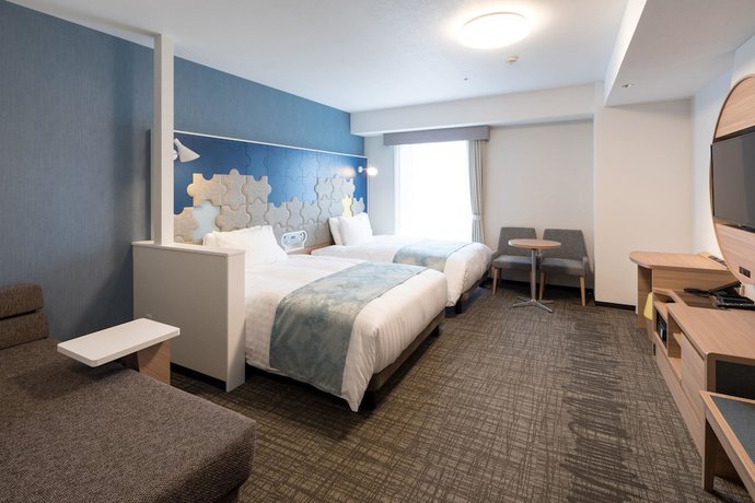 Imagen de la habitación del Hotel Comfort Suites Tokyo Bay. Foto 9