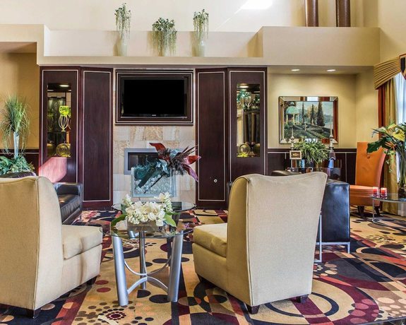 Imagen de los interiores del Hotel Comfort Suites Troy-i75. Foto 16