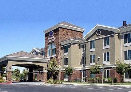 Imagen general del Hotel Comfort Suites Turlock. Foto 1