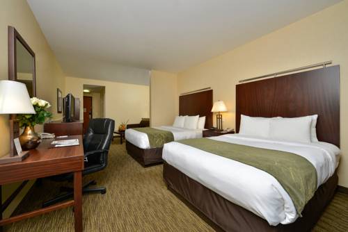 Imagen de la habitación del Hotel Comfort Suites Turlock. Foto 8