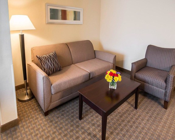 Imagen de la habitación del Hotel Comfort Suites University Area Notre Dame - South Bend. Foto 11