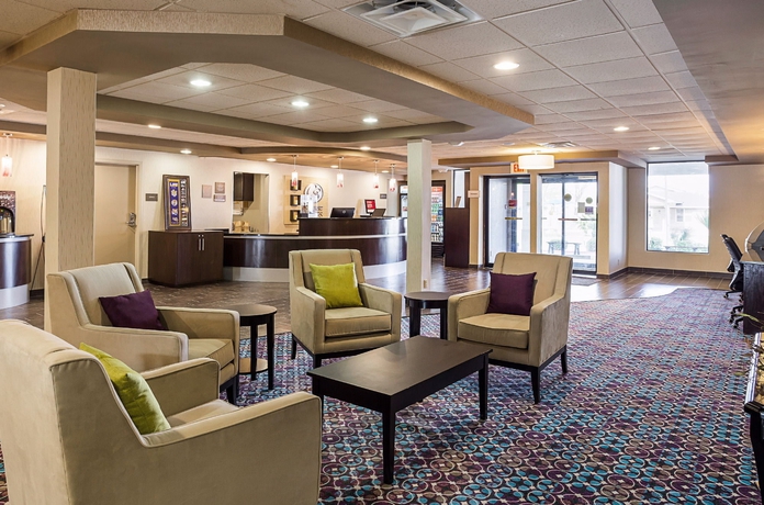 Imagen de los interiores del Hotel Comfort Suites University, Baton Rouge. Foto 12