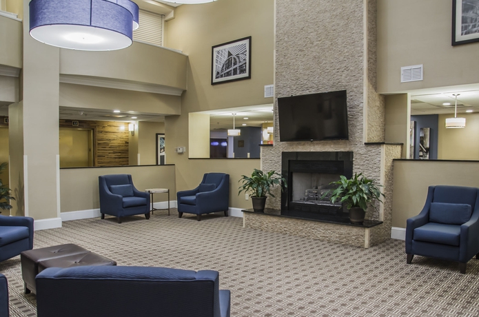 Imagen de los interiores del Hotel Comfort Suites University - Research Park. Foto 10